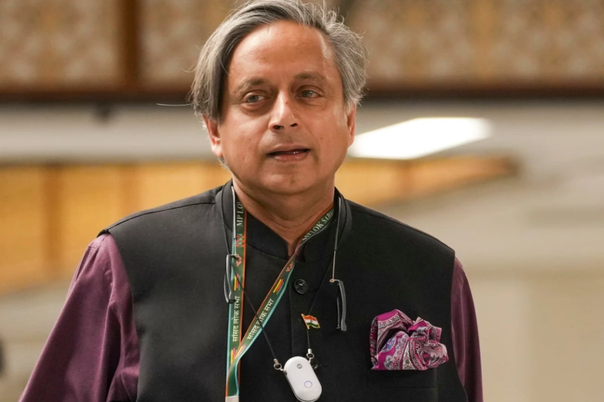 Shashi Tharoor