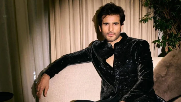 Karan Tacker